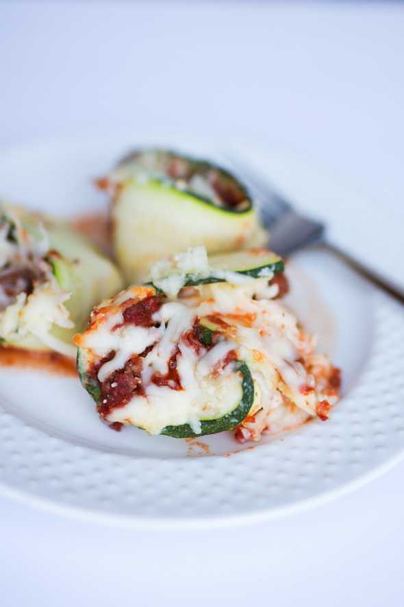lasagna zucchini rolls on a plate